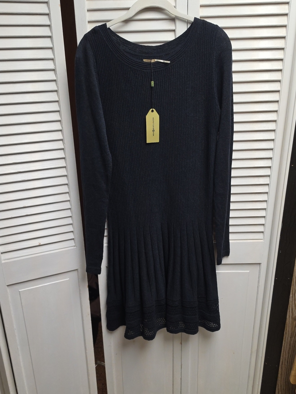Max Studio Sweater Dress Long Sleeves Pleated